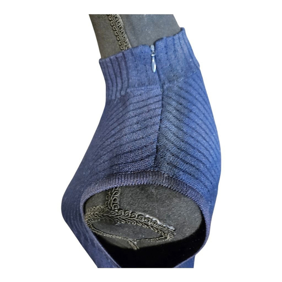 St. John Knit Top, Size S, Navy - Picture 5 of 14